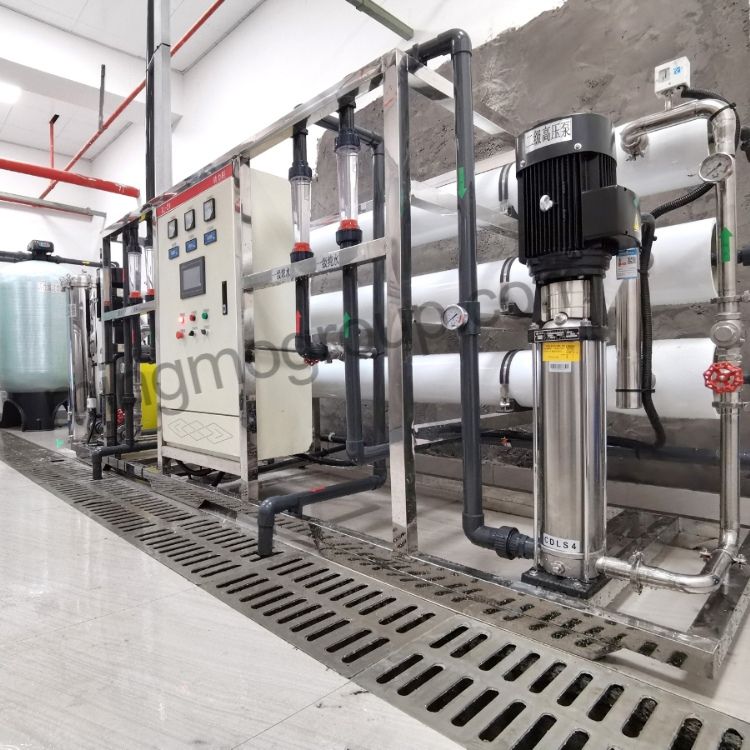 malaysia-three-tons-per-hour-ro-system02